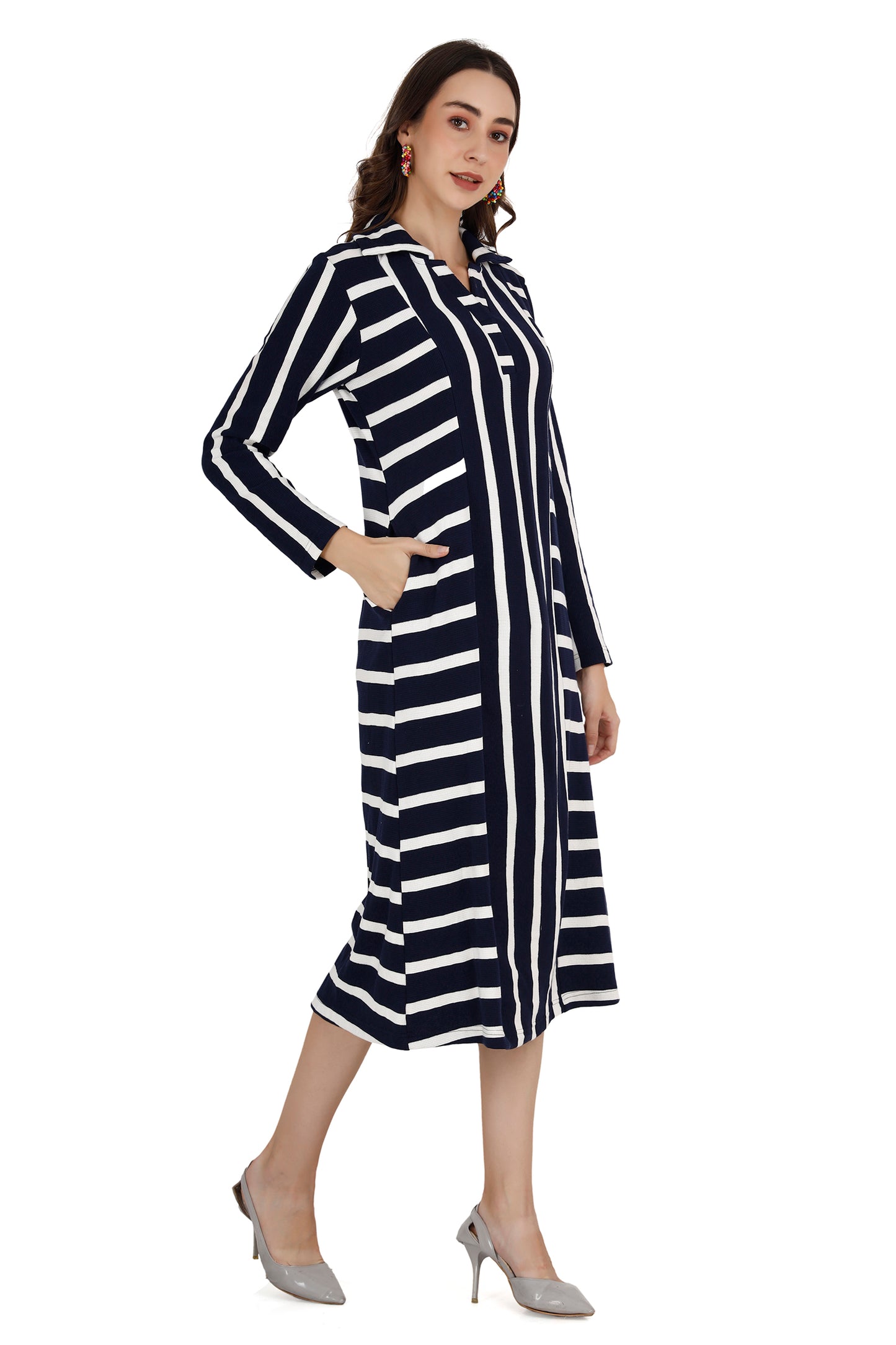 Women's Blue & White Stripped Body Fit Maternity Dress